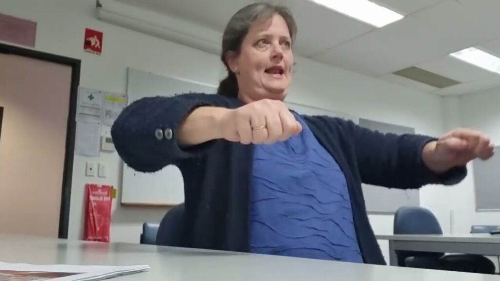 How to Sign Tafe in Auslan