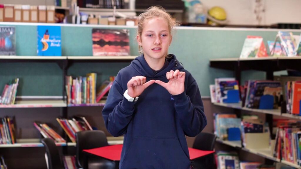 How to Sign Familial in Auslan
