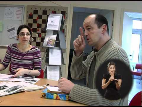 How to sign Formation Langue Des Signes Caen in ASL
