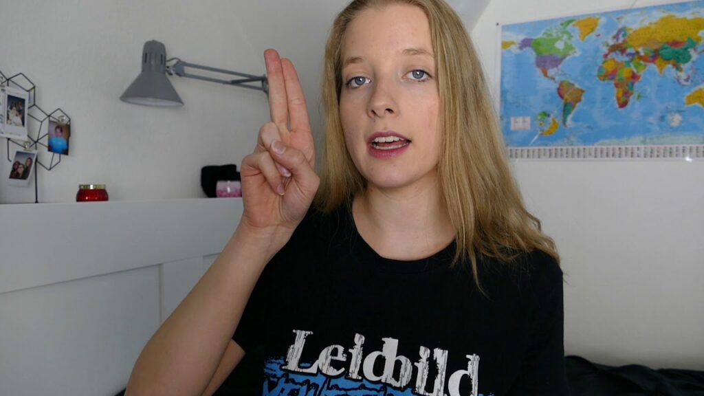 How to sign Morgen Gebärdensprache in ASL