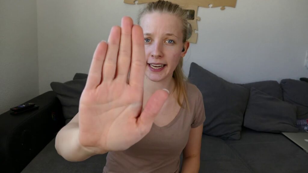 How to sign Studiengänge Gebärdensprache in ASL