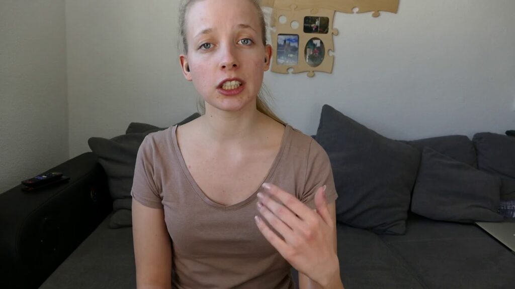 How to sign Danke Gebärdensprache in ASL