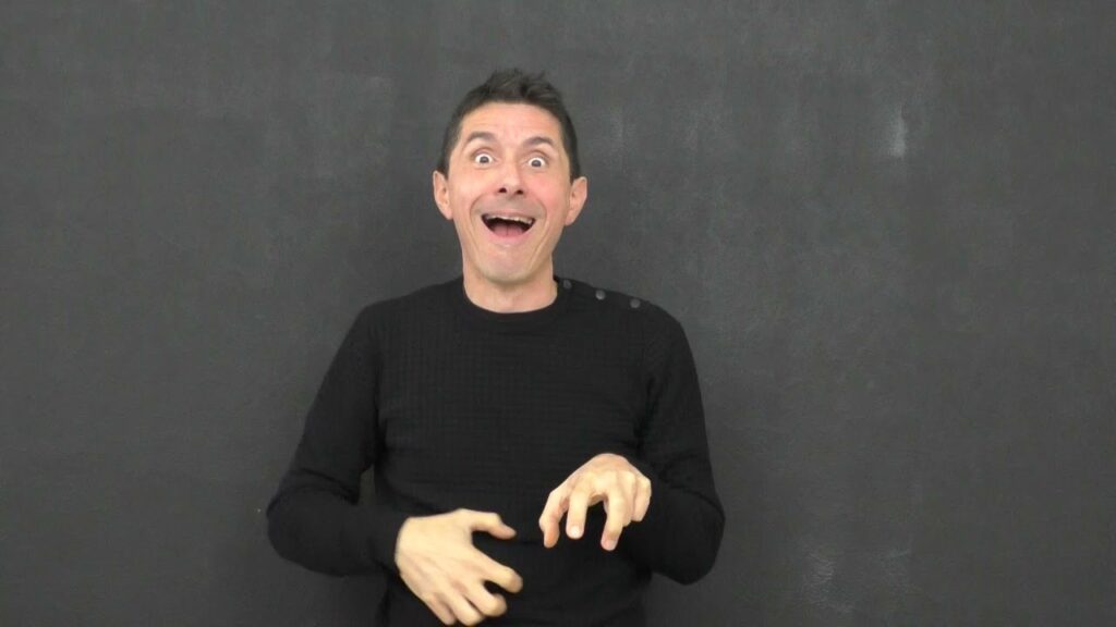 How to sign Oeuf In Lsf in ASL