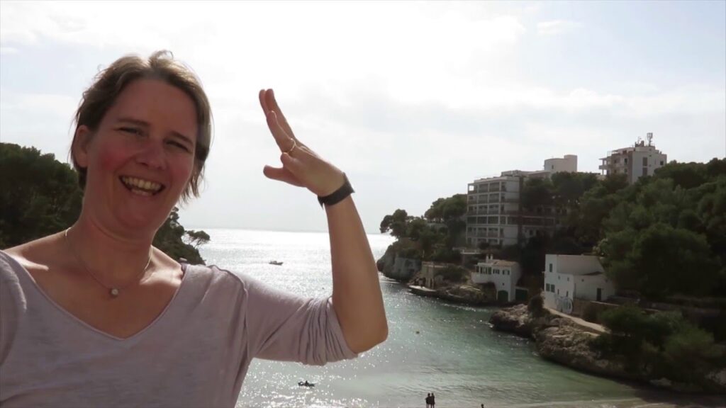 How to sign Gebärdensprache Sonne in ASL