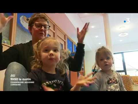 How to sign Cours De Langue Des Signes Seine Et Marne in ASL